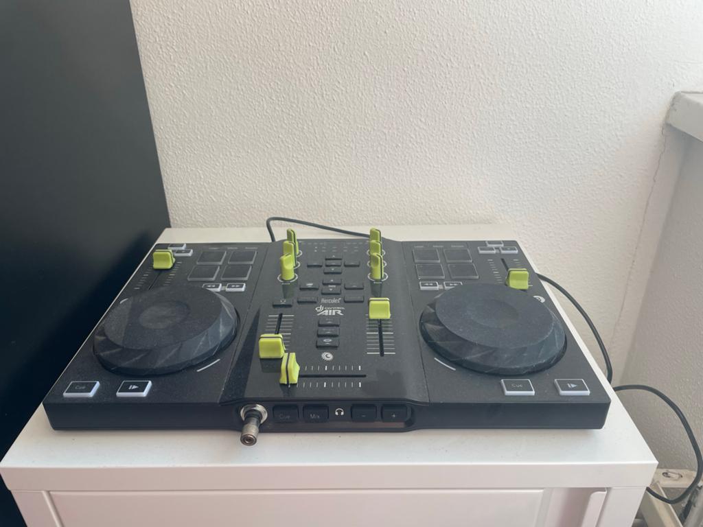 Hercules DJControl Instinct P8 DJ-set, Muziek en Instrumenten, Dj-sets en Draaitafels, Ophalen of Verzenden, Gebruikt, Dj-set