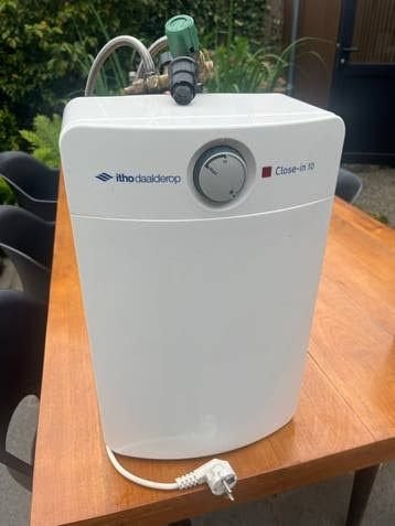 2 maal Itho Daalderop close-in boiler, Doe-het-zelf en Verbouw, Geisers en Boilers, Ophalen, Nieuw, Boiler, Minder dan 3 jaar oud