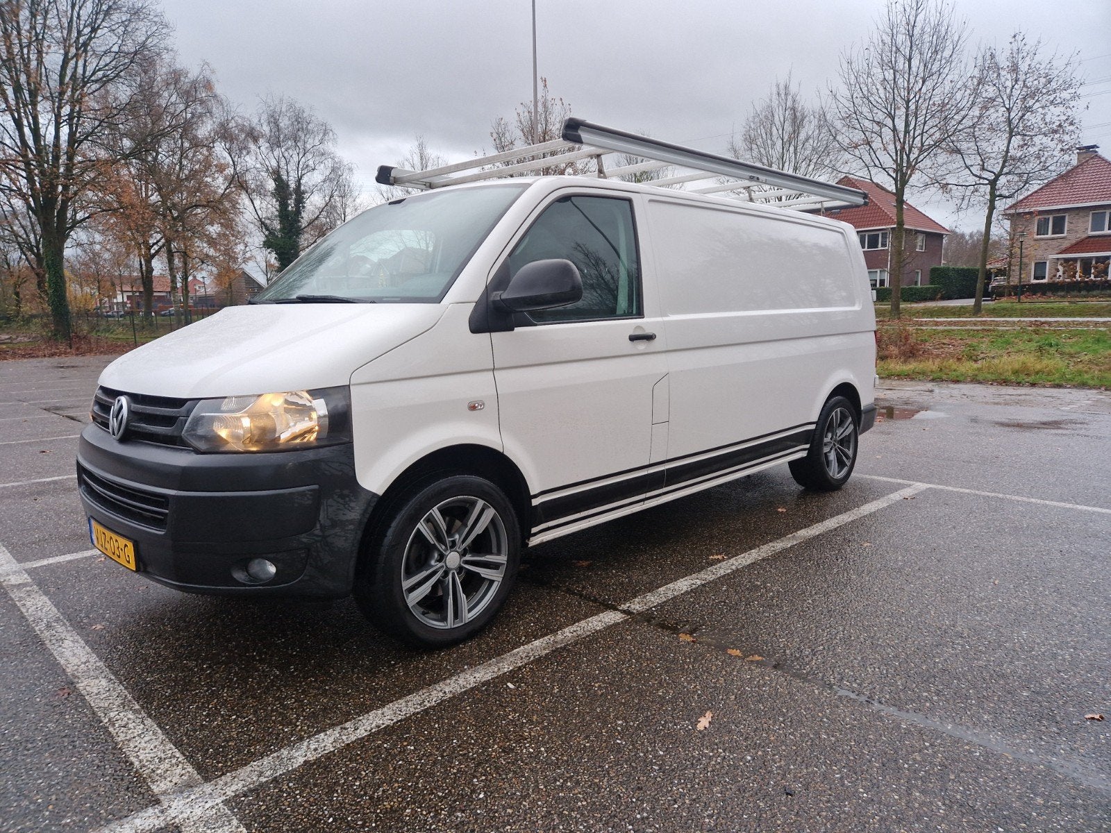 Volkswagen Transporter 2.0 TDI L2H1 84KW 2015 Wit, Auto's, 15 km/l, Volkswagen, Wit, Diesel