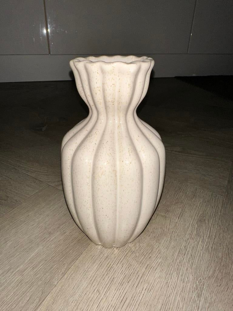 Vaas voor veld bloemen of voor de sier, Huis en Inrichting, Woonaccessoires | Vazen, Gebruikt, Overige kleuren, Aardewerk of Porselein