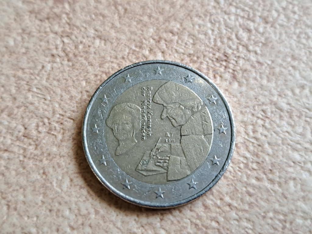 2 euro cc Nederland Erasmus 2011, Postzegels en Munten, Munten | Nederland, Ophalen of Verzenden, Koningin Beatrix, Euro's