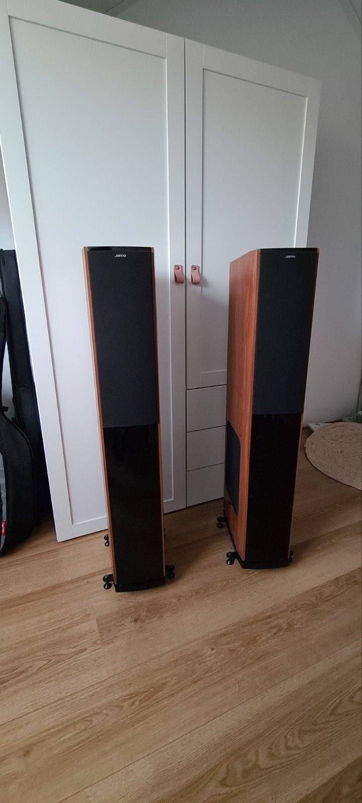 Jamo S606 luidsprekers