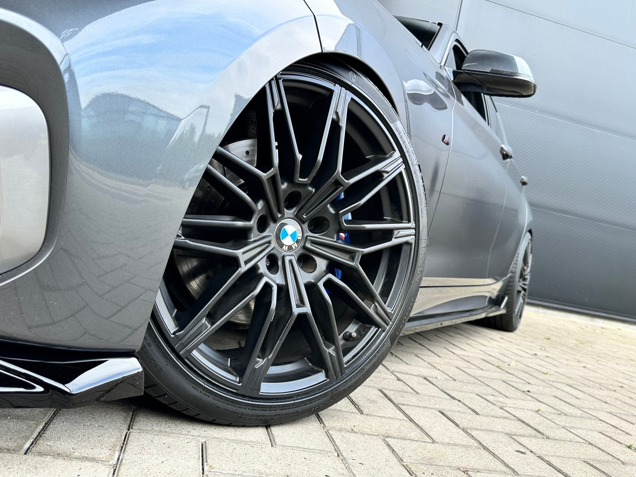 BMW 1 Serie 125i AUT | M-SPORT | HR | Leer | Navi PRO | LED, Auto's, 4 cilinders, 1290 kg, Bedrijf, Automatische klimaatregeling