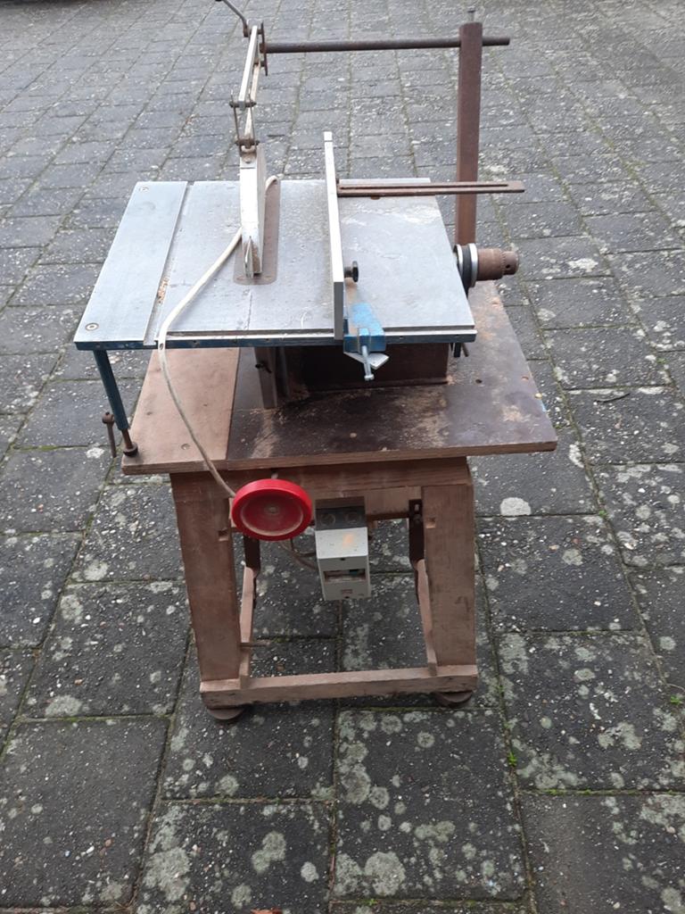 Te koop cirkelzaag machientje voor licht werk, Ophalen, 1200 watt of meer, Cirkelzaag, 30 tot 70 mm