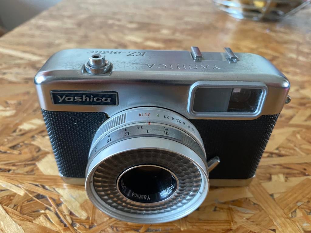 Yashica EZ-Matic, Ophalen of Verzenden, Zo goed als nieuw, Compact, Overige Merken