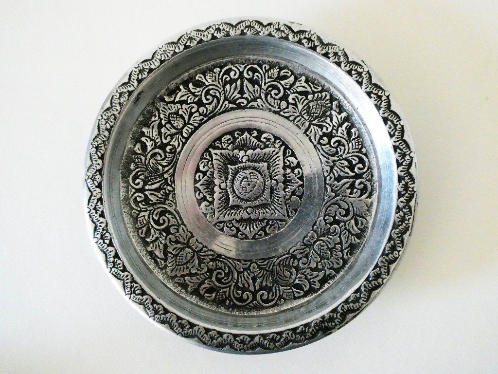 Rookset sigarettenbus luciferhouder Indonesië lotus pauw, Antiek en Kunst, Ophalen of Verzenden