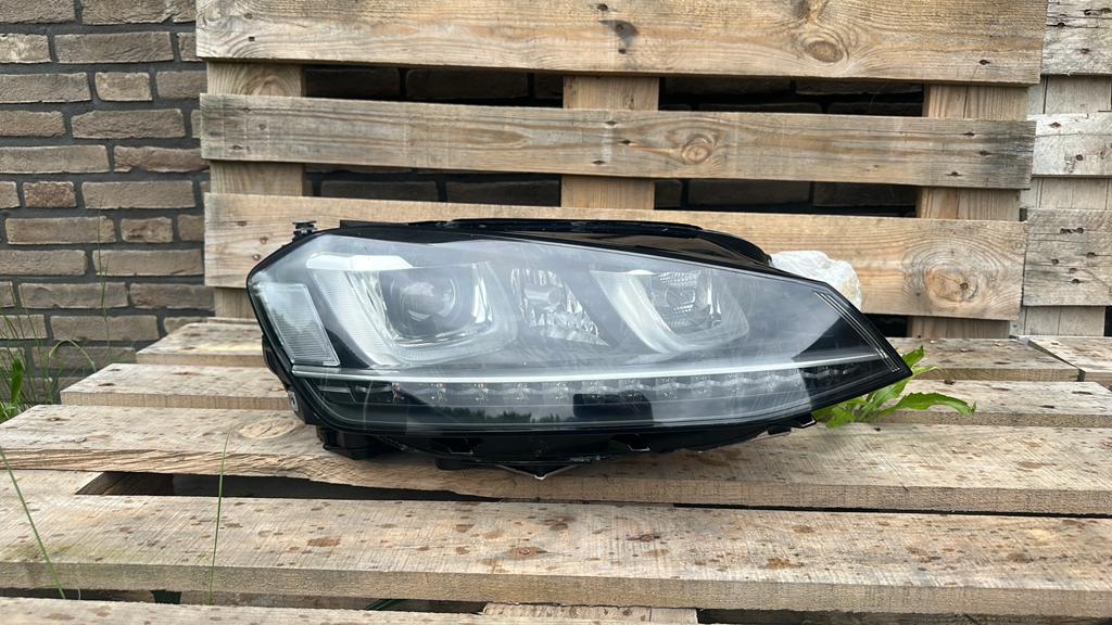 Golf 7 rechter koplamp met alle modules en lampen, Ophalen of Verzenden, Gebruikt, Volkswagen