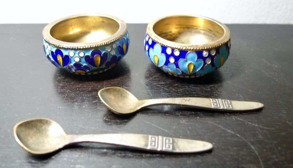Russisch Zilver Zoutvaatjes Cloisonné Emaille en Lepeltjes., Ophalen of Verzenden, Zilver