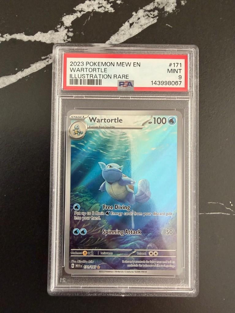 PSA 9 MINT Wartortle 171/165 Mew en Illustration Rare, Ophalen of Verzenden, Zo goed als nieuw, Losse kaart