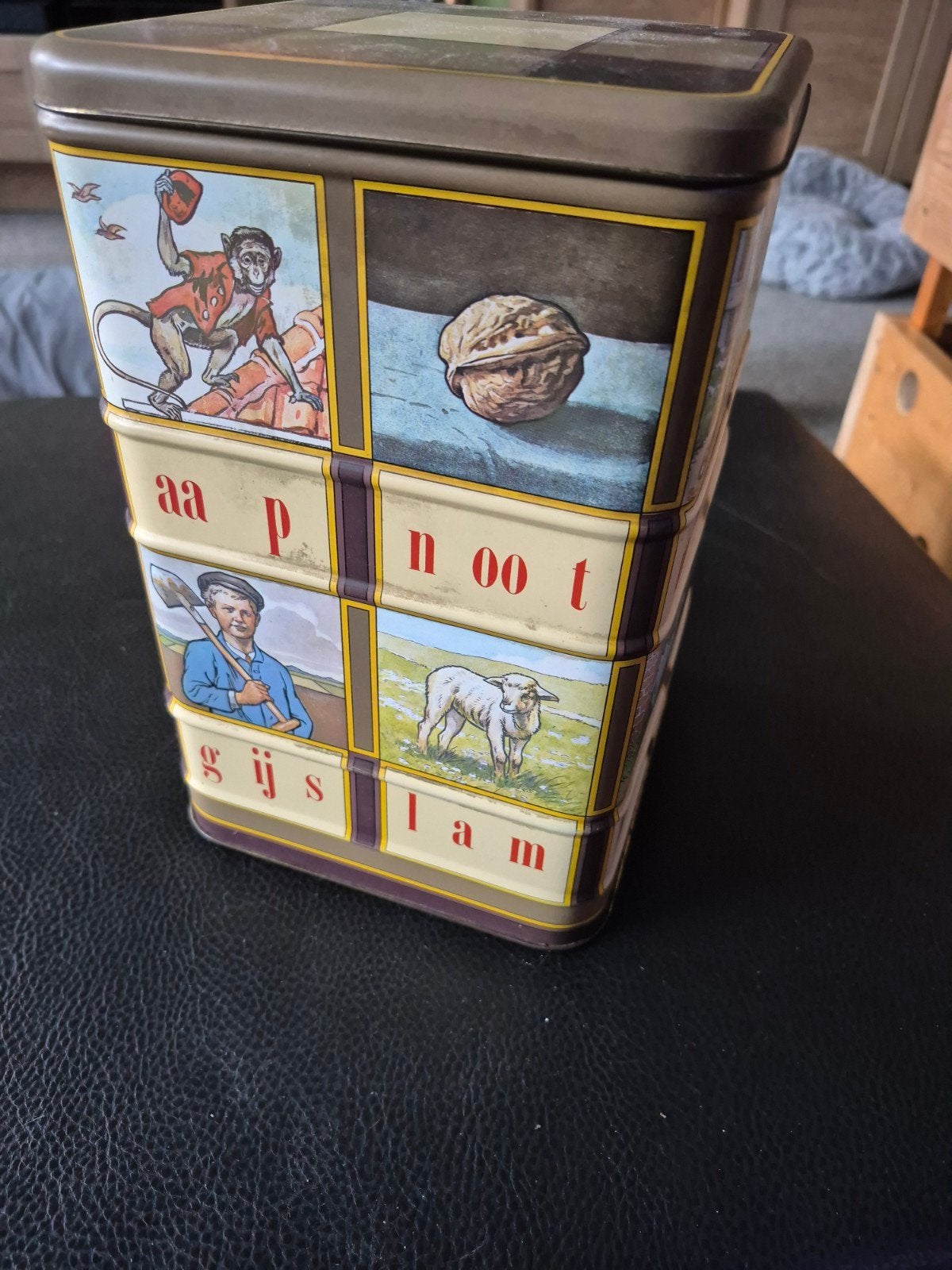 Vintage Verkade Beschuitbus Aap Noot Mies, Verzamelen, Blikken, Ophalen of Verzenden, Gebruikt, Beschuit, Verkade