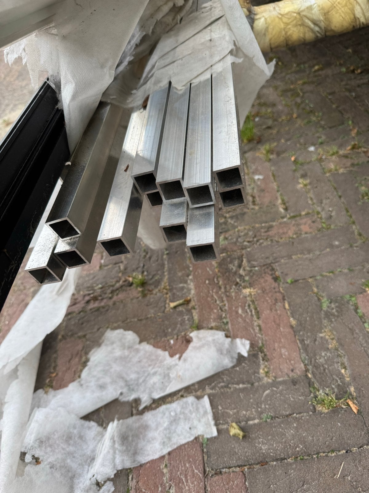 40 stuks aluminium kokers 22x22x2mm brute lengte 6000mm, Doe-het-zelf en Verbouw, Ophalen, Nieuw, Aluminium