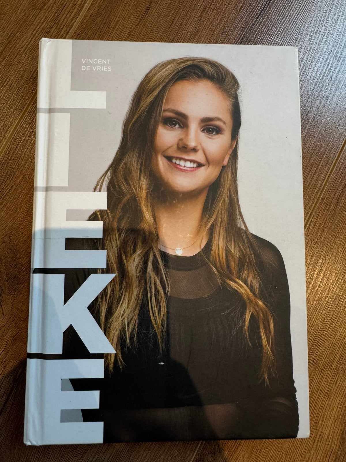 Lieke Martens - Lieke, Gelezen, Lieke Martens; Vincent de Vries, Ophalen of Verzenden, Sport
