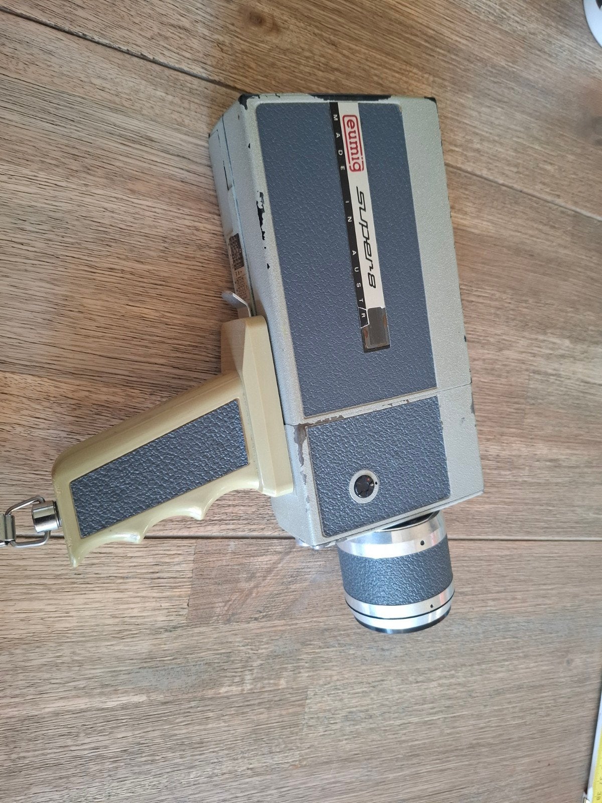 Vintage Eumig Super 8 filmcamera - Oostenrijkse kwaliteit, Ophalen of Verzenden, 8mm, Camera