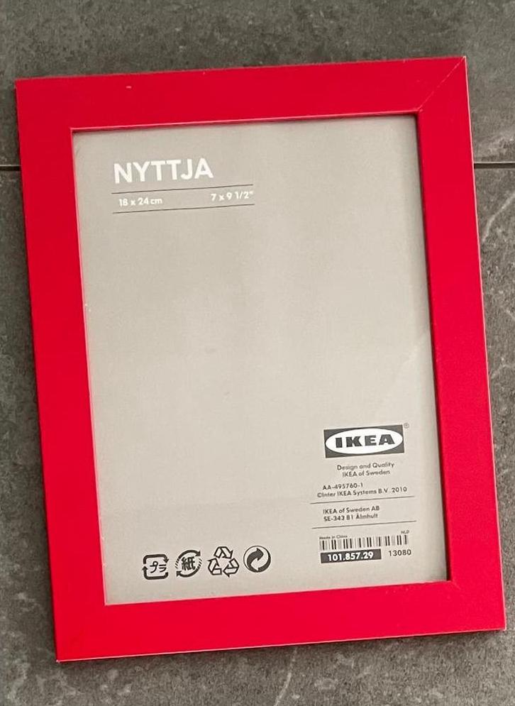 IKEA Rode Lijst 18x24 cm - Nieuwstaat, Nieuw, Ophalen of Verzenden, Minder dan 50 cm, Minder dan 50 cm
