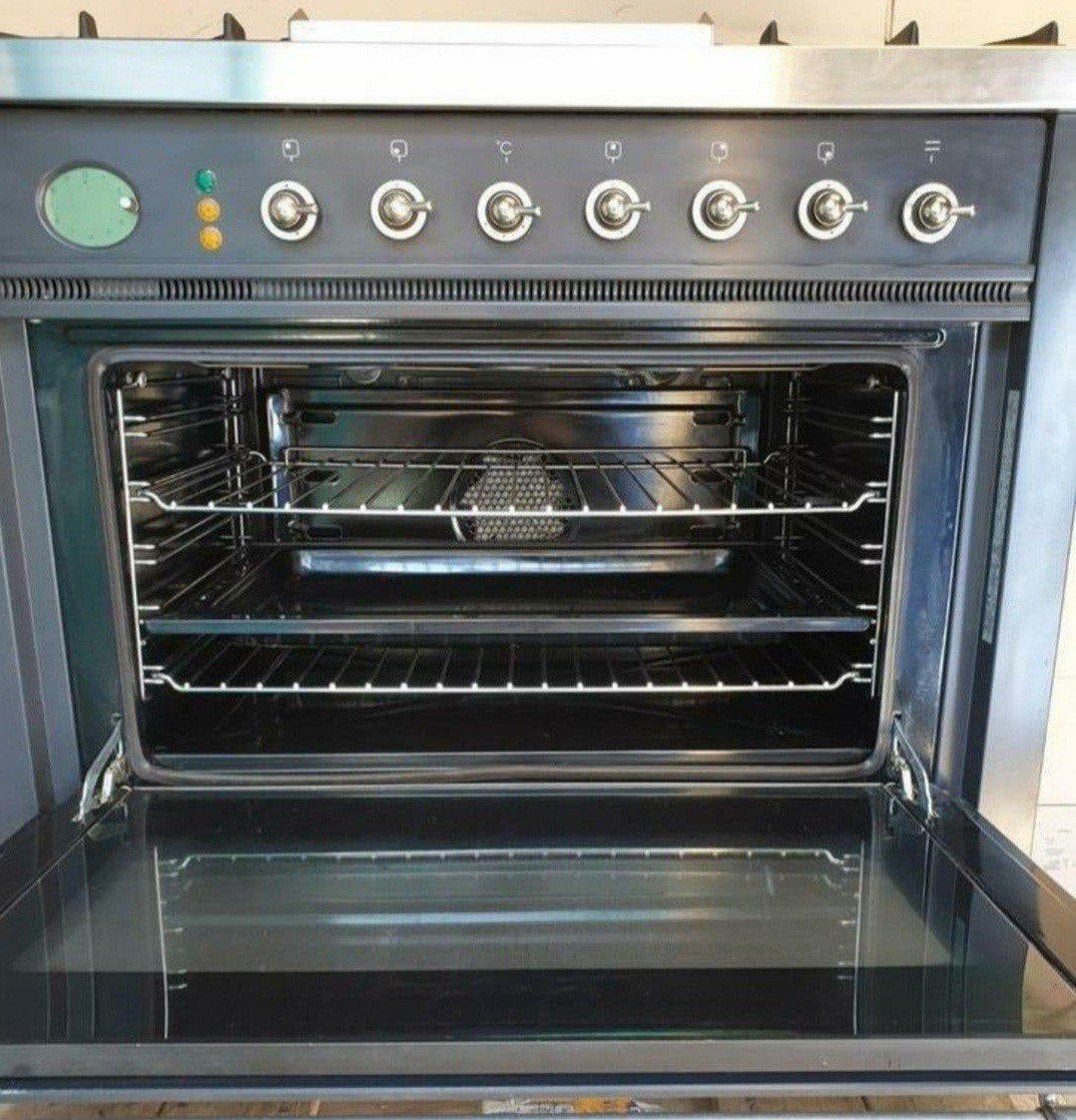 Professioneel gasfornuis met oven en bakplaat, Gebruikt, 60 cm of meer, Ophalen of Verzenden, Gas