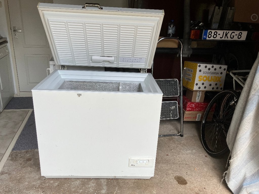 diepvrieskist 160 liter, Vrieskist, Gebruikt, Vrijstaand, 90 cm of meer