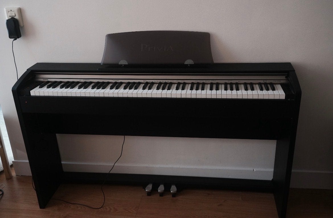 Casio Privia PX-730 digitale piano- Uitstekende staat, Ophalen, Zo goed als nieuw, 88 toetsen, Casio