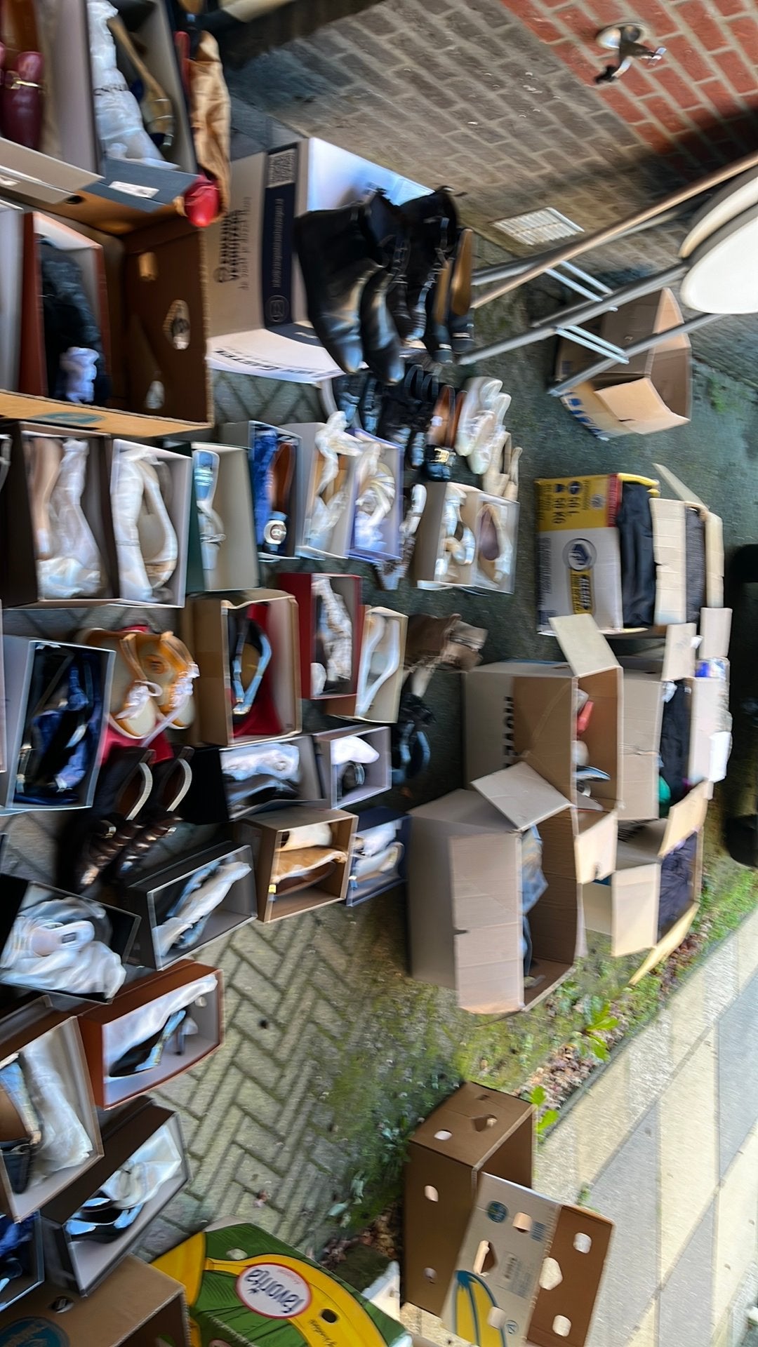Geweldige grote partij merk schoenen en kleding, Diversen, Ophalen, Gebruikt