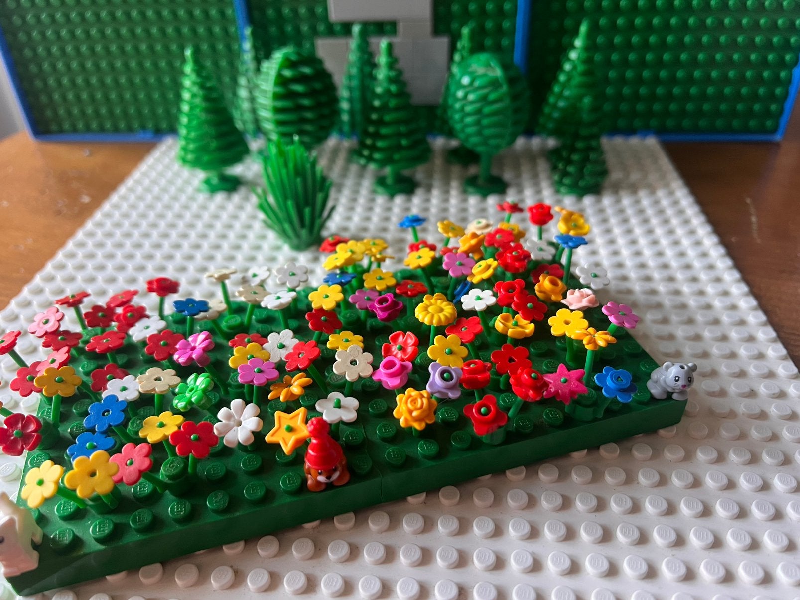 Lego kleurig bloemen perk en bomenen, Ophalen of Verzenden, Zo goed als nieuw