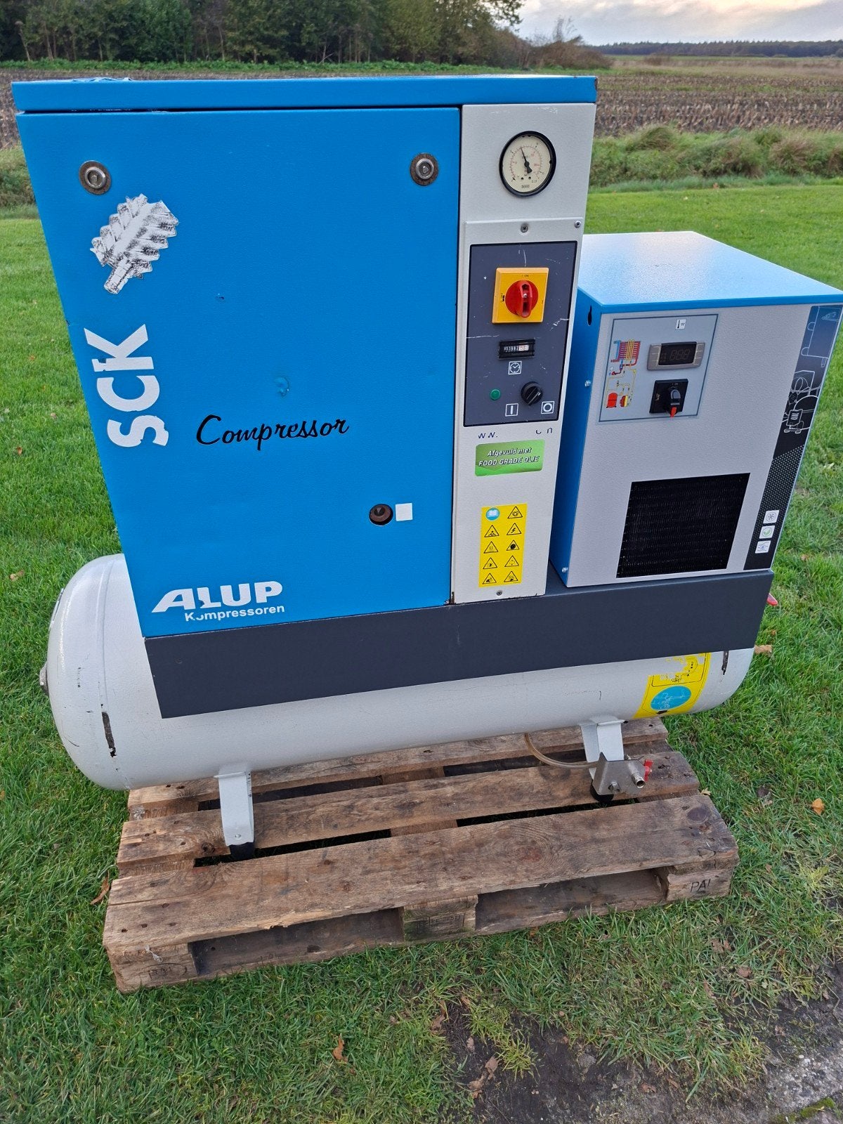 schroefcompressor merk alup, 100 liter of meer, Ophalen of Verzenden, 800 liter/min of meer