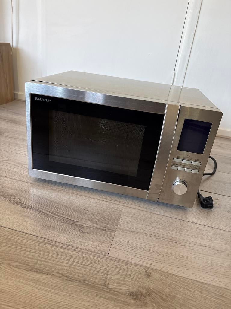 Sharp Combimagnetron/Oven - Zo goed als nieuw, Ophalen, Combimagnetron, Grill, Zo goed als nieuw