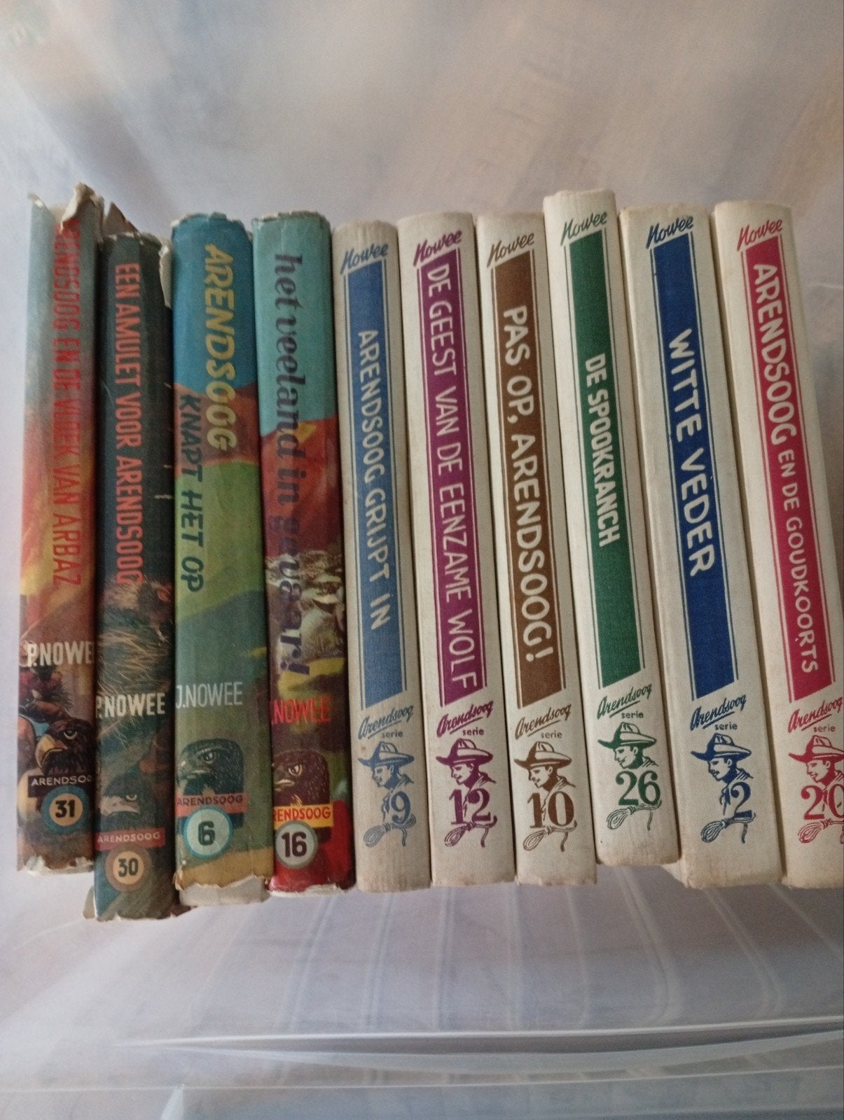 10 boeken van Arendsoog serie, Ophalen of Verzenden, Gelezen, J. Nowee