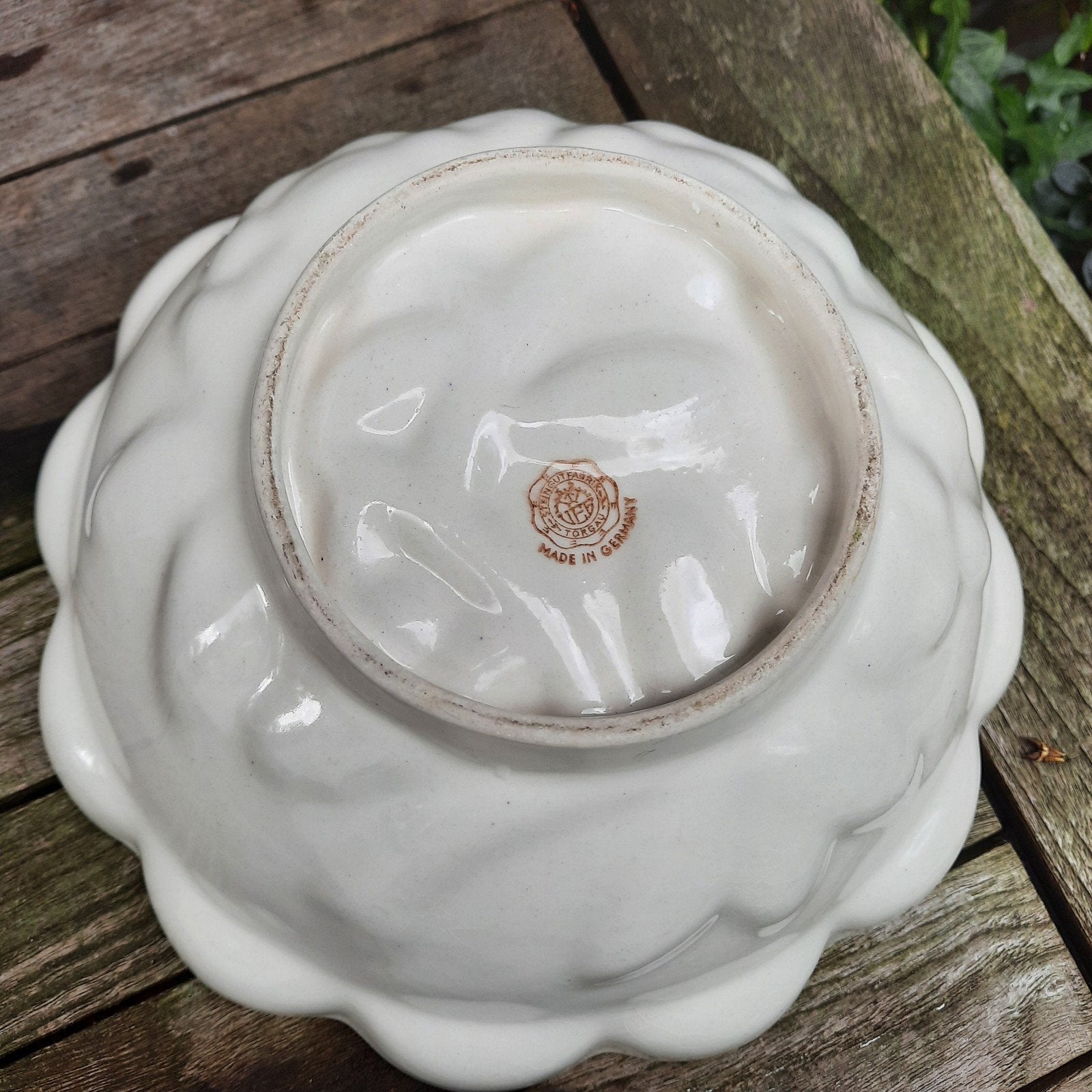 Puddingvorm, inhoud 750 ml., gebroken wit, Antiek en Kunst, Antiek | Schalen, Ophalen of Verzenden