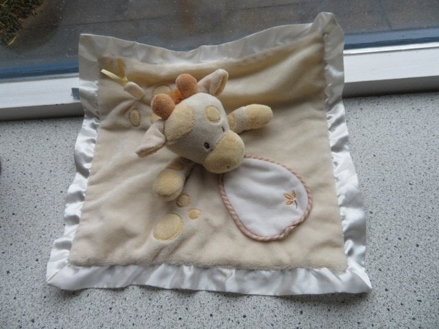 Grote knuffeldoek met giraffe giraf of koe van Douglas Baby, Ophalen of Verzenden, Zo goed als nieuw, Middelgroot (20 tot 80 cm)