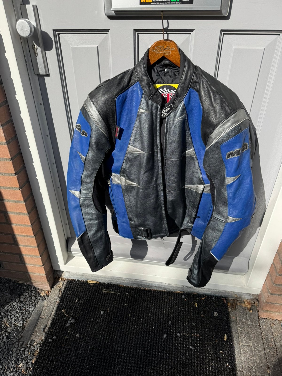 MQP leren motorjack maat 52 met alle protectors Goede staat, Motoren, Kleding | Motorkleding, Ophalen of Verzenden, Tweedehands
