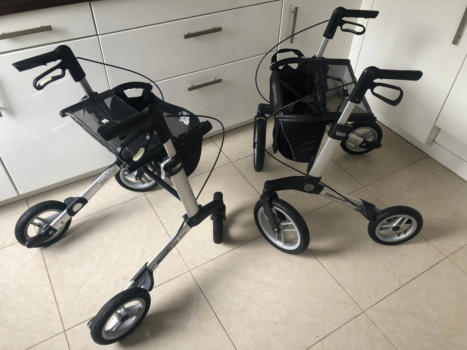 Rollers Gemino149  per stuk, Diversen, Rollators, Ophalen, Lichtgewicht, Zo goed als nieuw