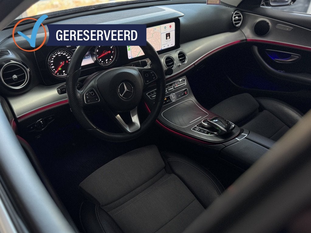 Mercedes-Benz E-Klasse Estate E200 AMG 360 CARPLAY BTW AUTO, Auto's, Automaat, Gebruikt, 4 cilinders, Leder en Stof