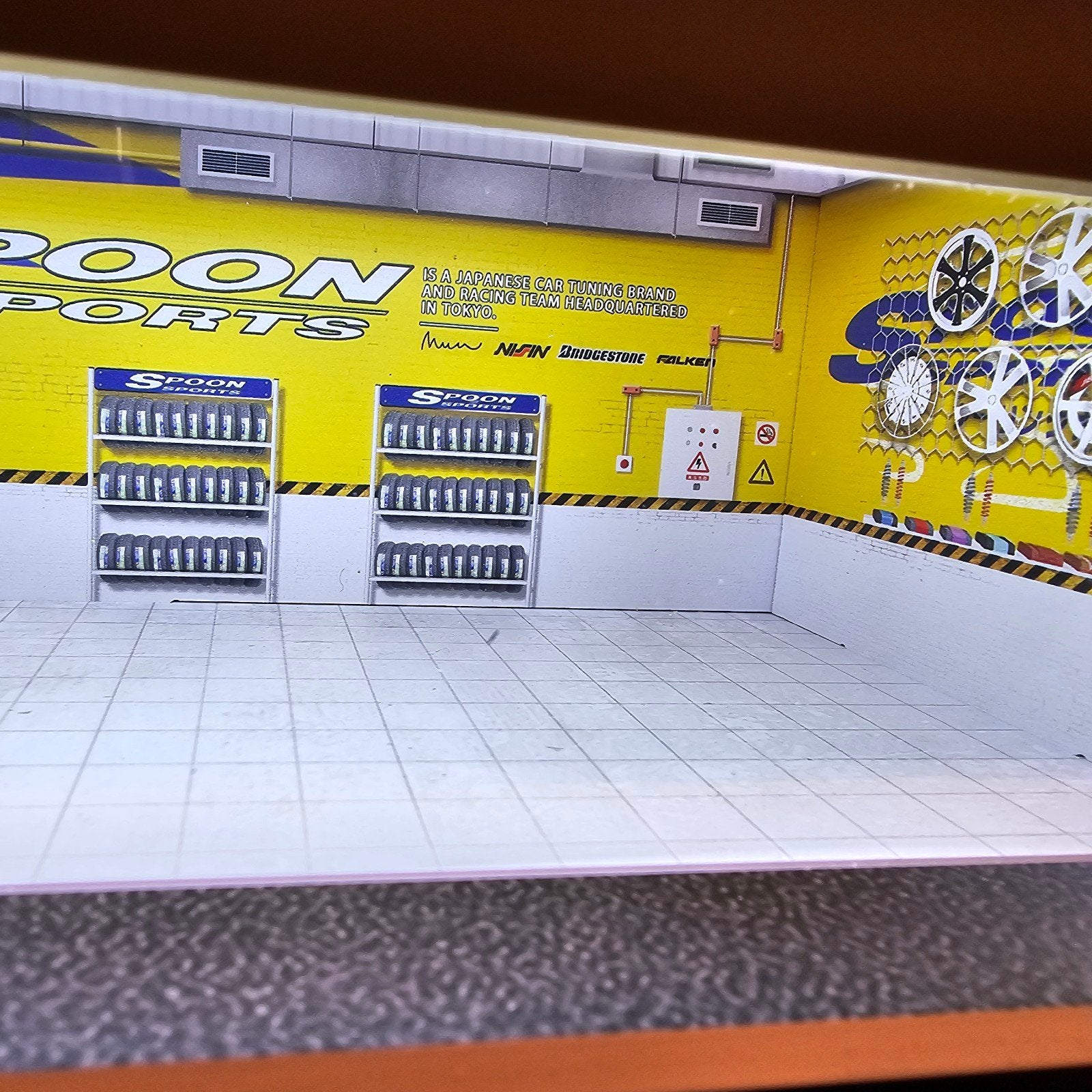 Spoon Garage met Plexi Schuifwand en Verlichting, Ophalen of Verzenden, Black box, Onbekend, Onbekend