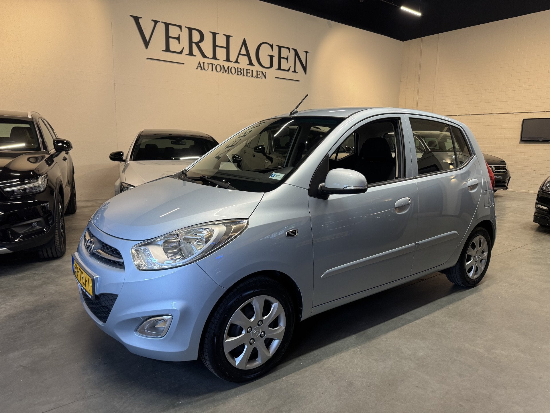 Hyundai i10 1.2 i-Motion 1ste eigenaar Automaat Cool Dealer, Auto's, Hyundai, Euro 5, Gebruikt, 4 cilinders, Origineel Nederlands