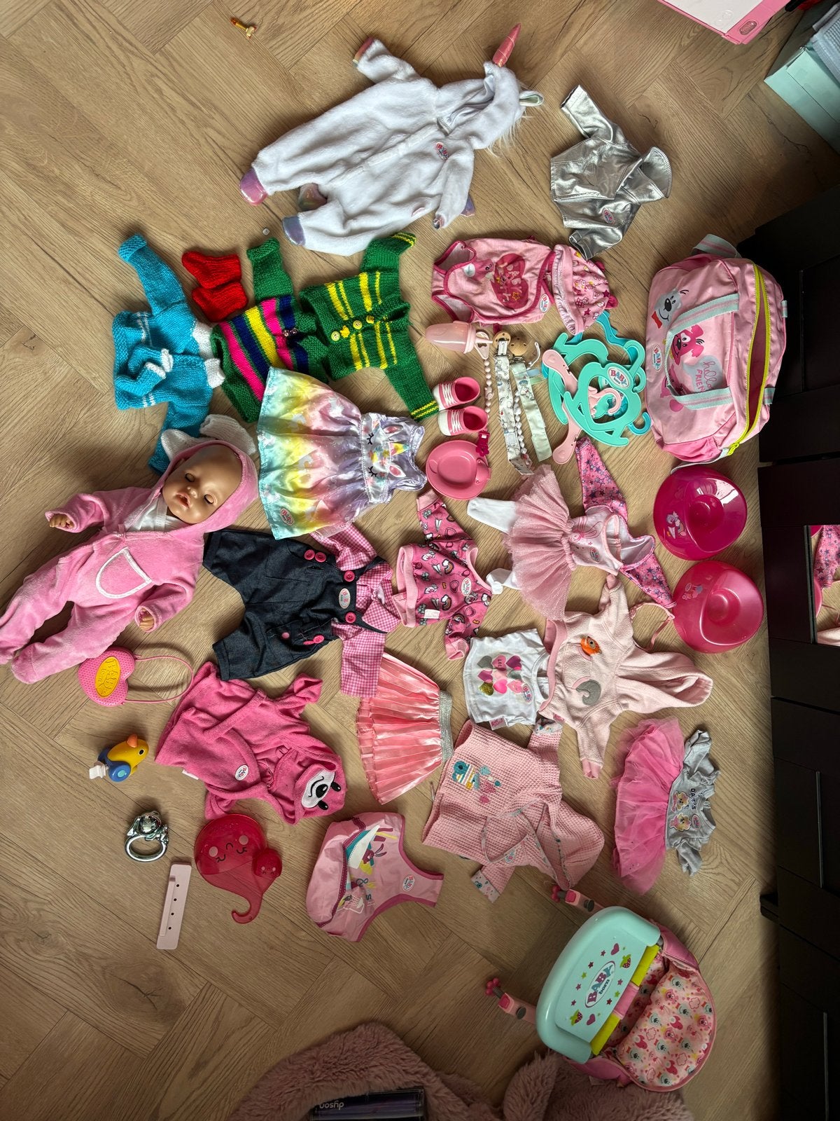 Grote Baby Born set met veel toebehoren., Ophalen, Gebruikt, Babypop