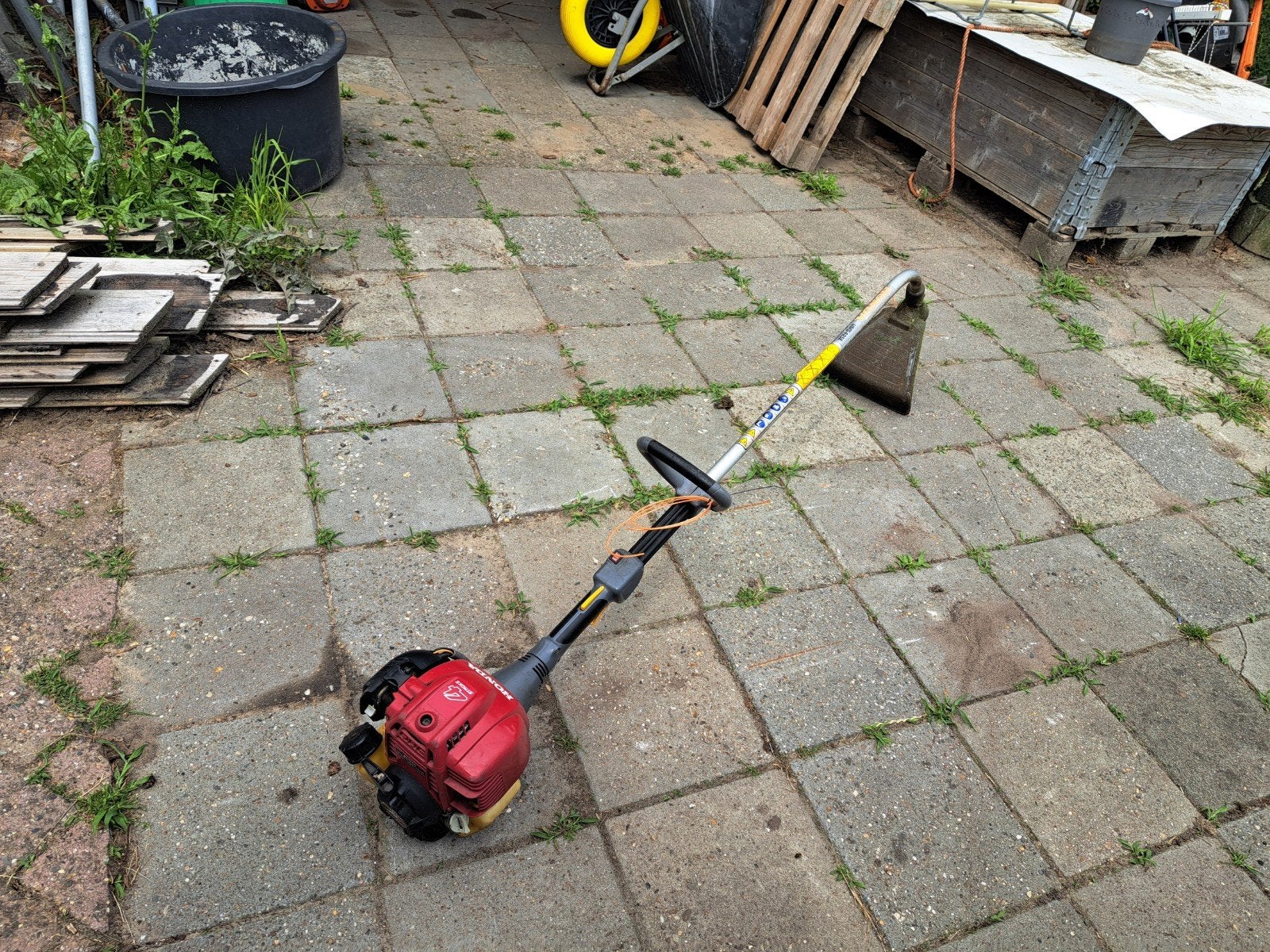 Honda UMS 425E kantentrimmer/bosmaaier 4 takt, Tuin en Terras, Bosmaaiers, Ophalen, Gebruikt, ????, 30 tot 50 cm