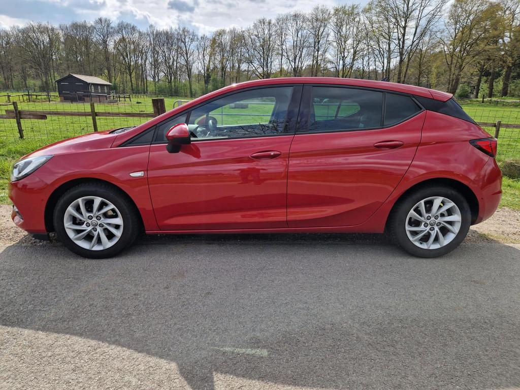 Opel Astra 1.2 Launch Elegance dealer ond. Lederen bekl. sto, 1350 kg, Gebruikt, 1199 cc, 620 kg