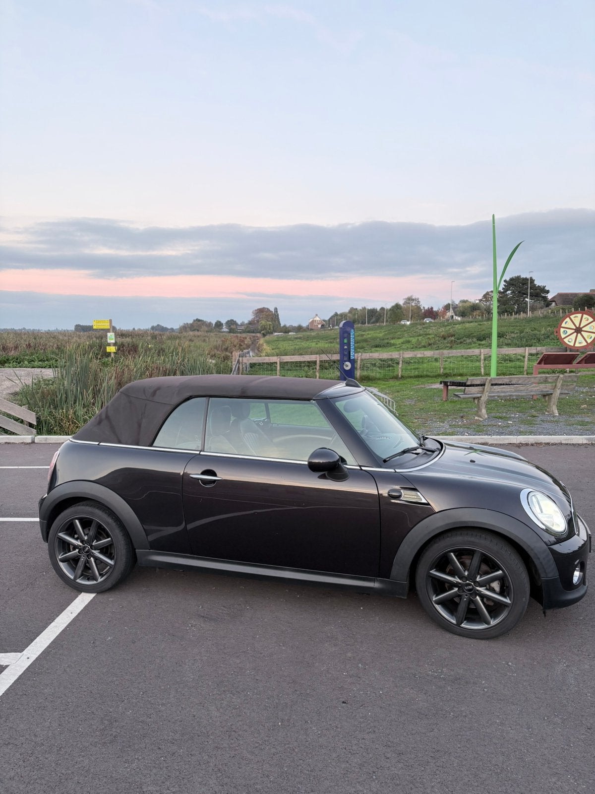 Mini 1.6 Cooper cabrio Highgate 2013, Dealer onderhouden, 4 cilinders, 4 stoelen, Bruin