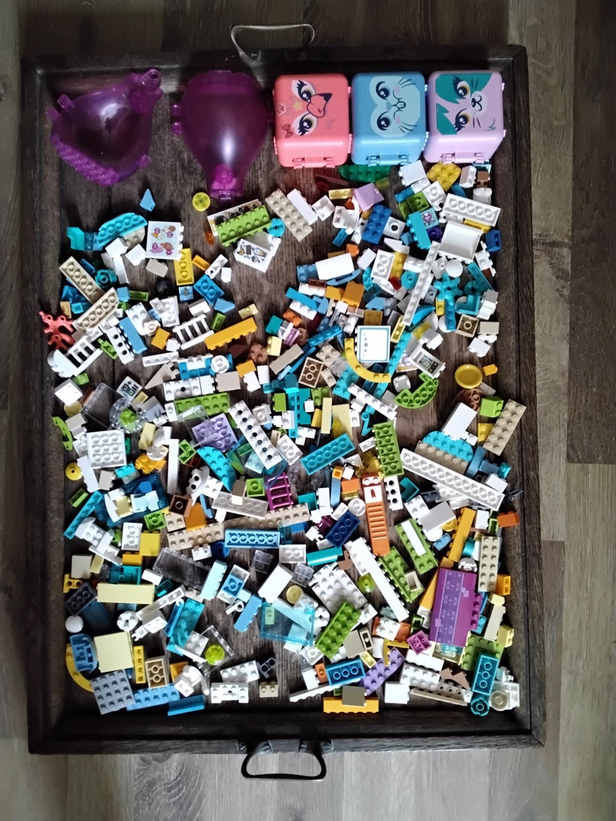 Lego friends 650 gram licht kleuren spelen meisjes lego lego, Gebruikt, Lego, Friends, Ophalen of Verzenden