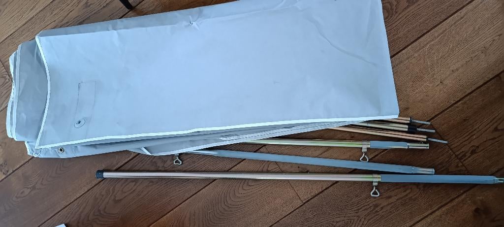 Merkloze luifel 2 / 3 meter..1malig gebruikt, Ophalen, Zo goed als nieuw