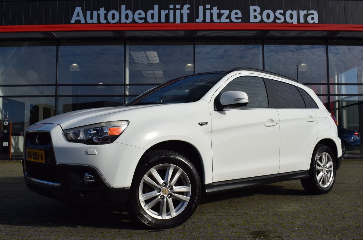 Mitsubishi ASX 1.6 Intense ClearTec ECC | Panoramadak | Tele, Voorwielaandrijving, Euro 5, Stof, Gebruikt