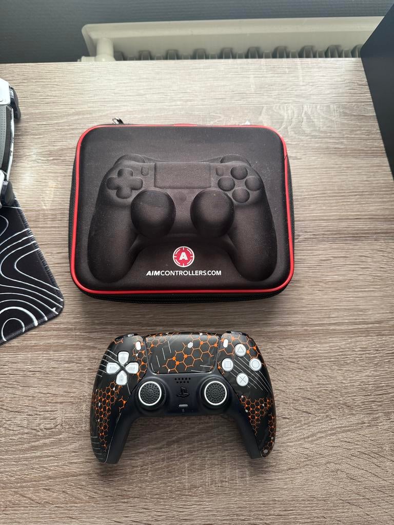 PS5 Aimcontrollers Scuf controller dualsense met stickgrips, Spelcomputers en Games, Ophalen of Verzenden, Zo goed als nieuw, Controller