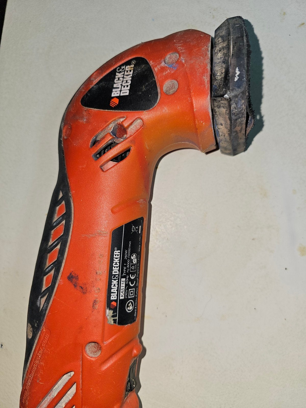 Black&Decker driehoek-schuurmachine 260W KA511E, Ophalen of Verzenden, Gebruikt, Minder dan 600 watt, Excentrische schuurmachine