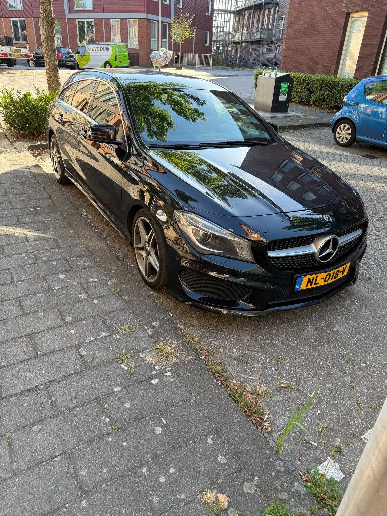 Mercedes-Benz CLA shooting brake 200, CLA, 730 kg, Zwart, Alcantara