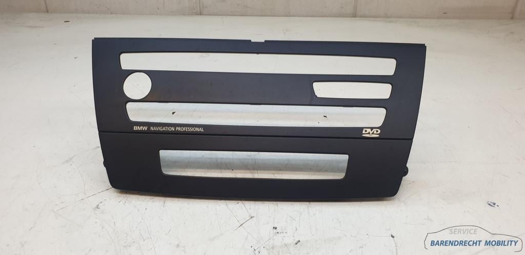Afdekkap CCC E87 1-serie BMW professional navigatie 6937270, Petuelring 130
80788  Munich, DE, Gebruikt, Info@bmw.de, Ophalen of Verzenden