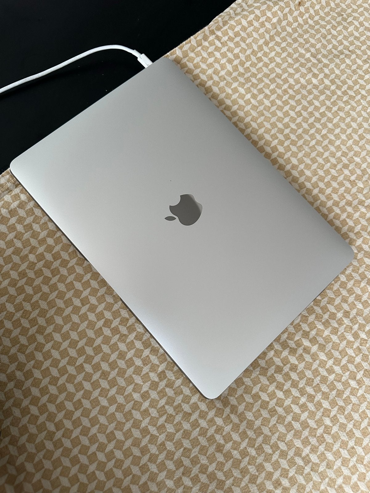 MacBook Air M1 2020 - Zo goed als nieuw, Computers en Software, Ophalen, 256 GB, Qwerty, 8 GB