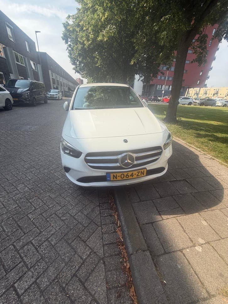 Mercedes-Benz B-Klasse B250 e 218PK 8G-DCT 2020 Wit, Auto diversen, Schadeauto's, Wit, Benzine, MPV, Ophalen