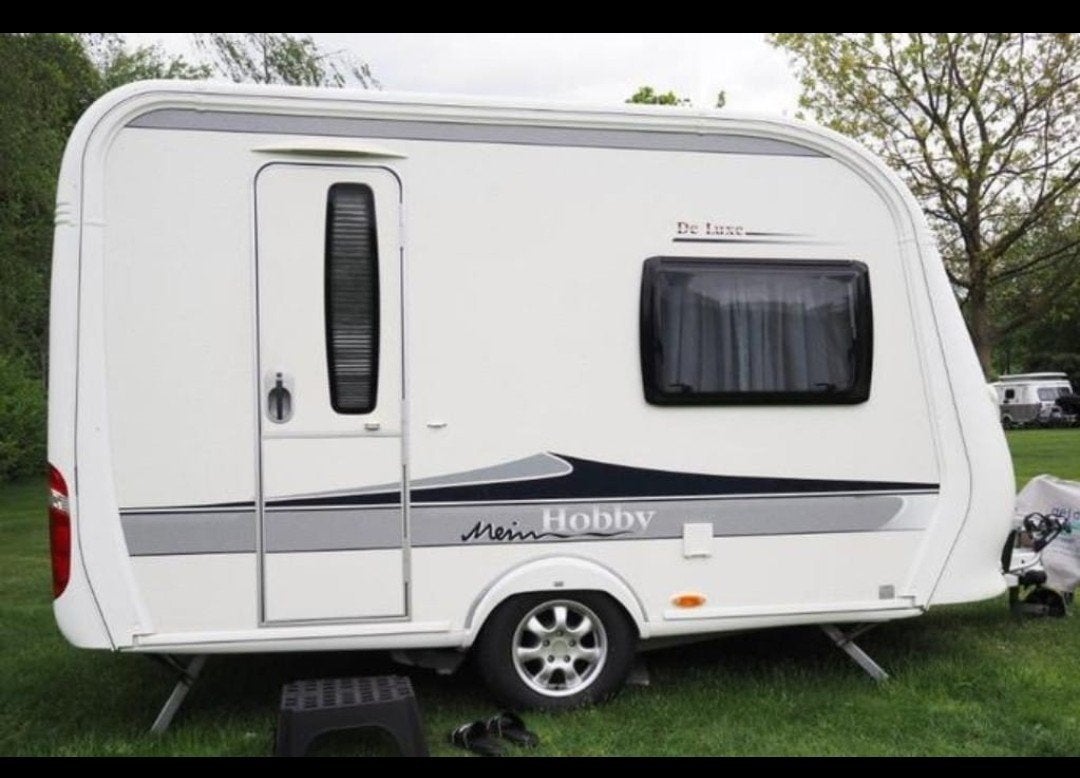 Hobby 350 TB de Luxe / BJ 2012, Vast bed, Hobby, Treinzit, Particulier