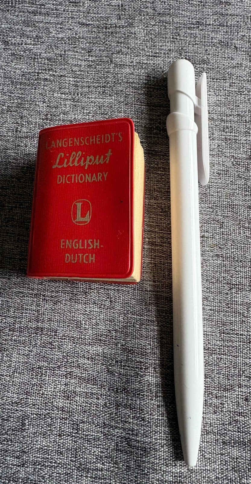 Langenscheidt's Lilliput Engels-Nederlands woordenboekje, Ophalen of Verzenden, Gelezen, Overige uitgevers, Engels