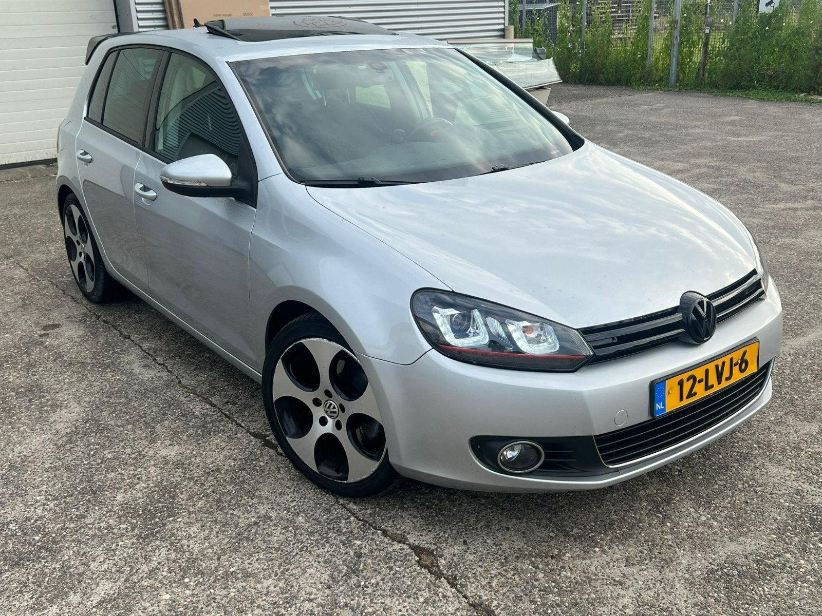 Bomvolle VW Golf 1.4 160PK DSG/pano, 680 kg, 4 cilinders, Origineel Nederlands, Bedrijf