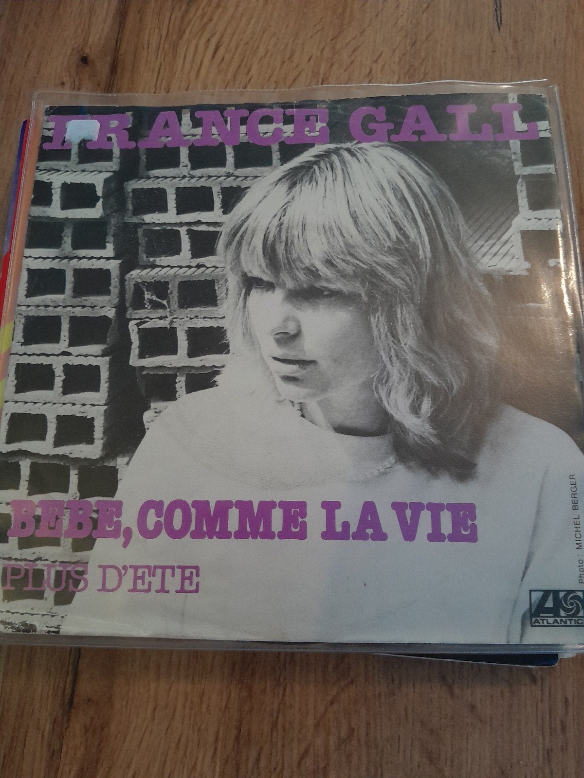 france gall 7 inch bebe comme la vie, Cd's en Dvd's, Ophalen of Verzenden, Zo goed als nieuw, Pop